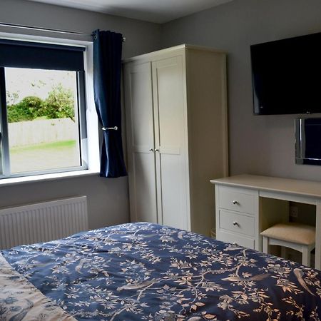 Beal Na Banna Apartment Coleraine Exterior photo